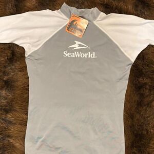 *FLAW* NWT VTG 80's SeaWorld Surfing Short Sleeve Swimming Rash Guard, Sz: 3XL.